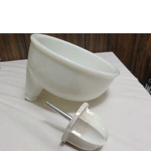 VINTAGE MILK GLASS JUICER ATTACHMENT FOR MIXER